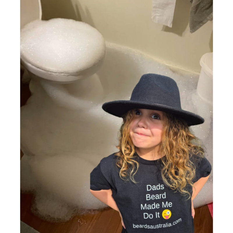 Dads Beard Made Me Do It Black Teeshirt - Kids - Image 4